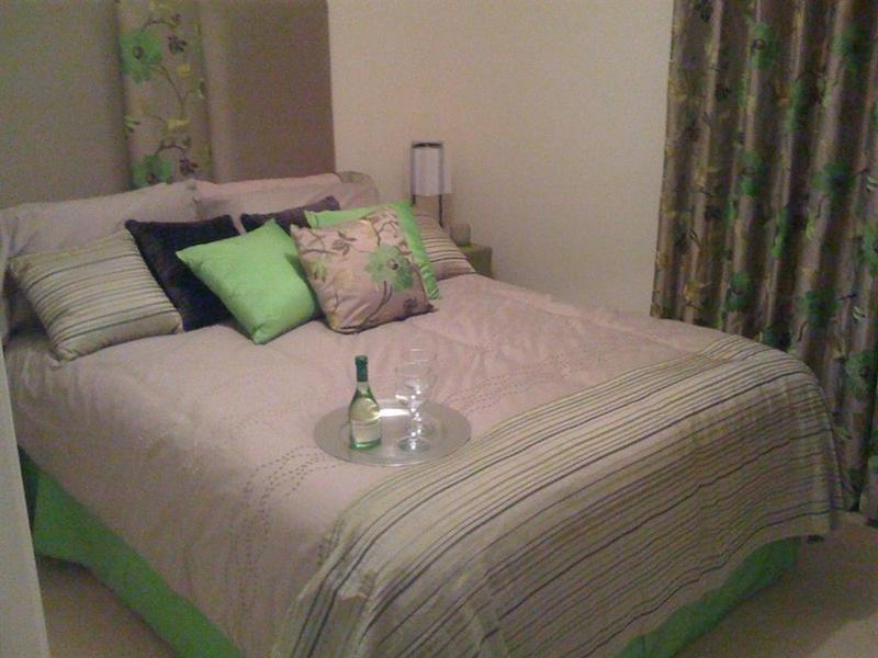Apple House Wembley Hotel Barnet Bagian luar foto