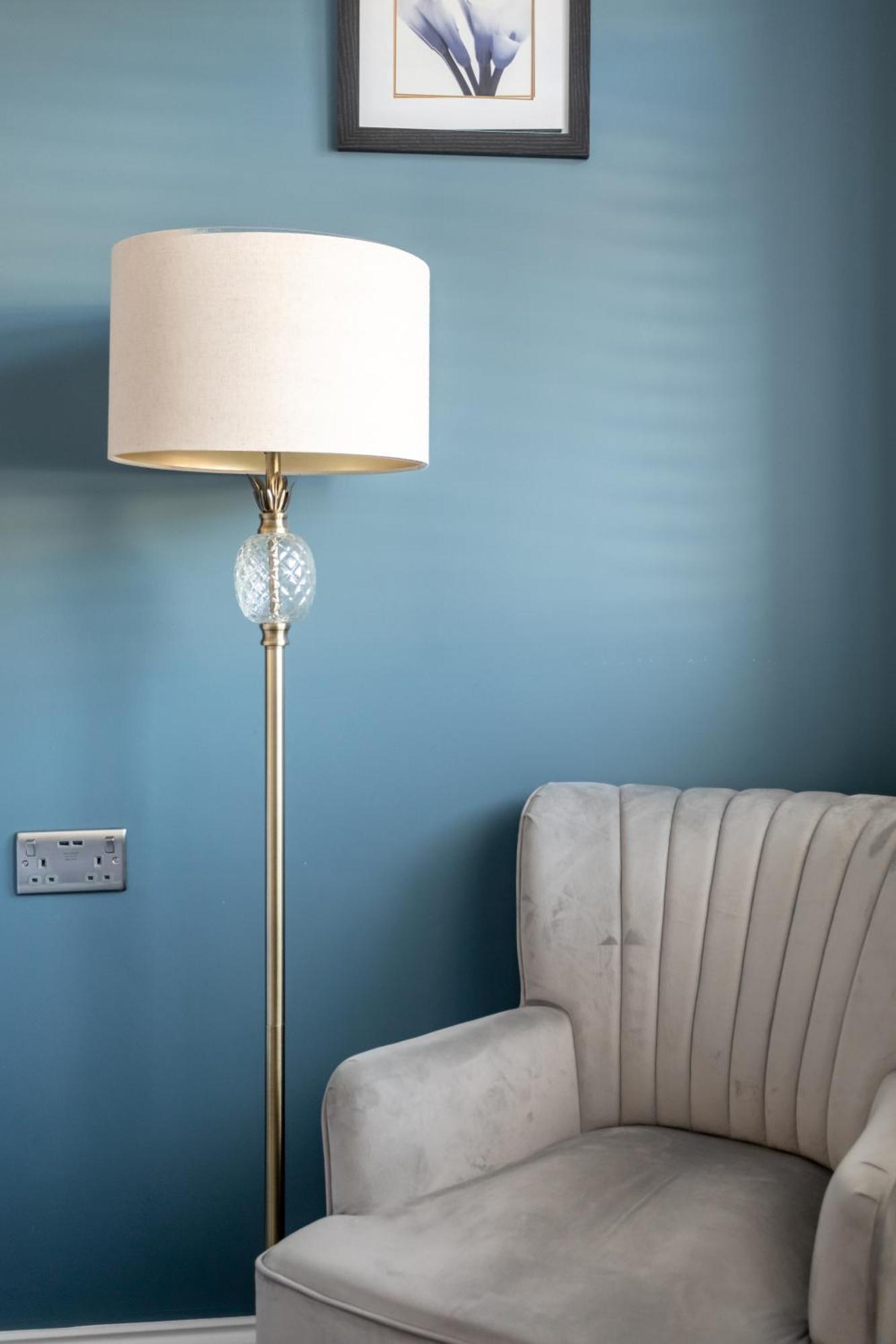 Apple House Wembley Hotel Barnet Bagian luar foto
