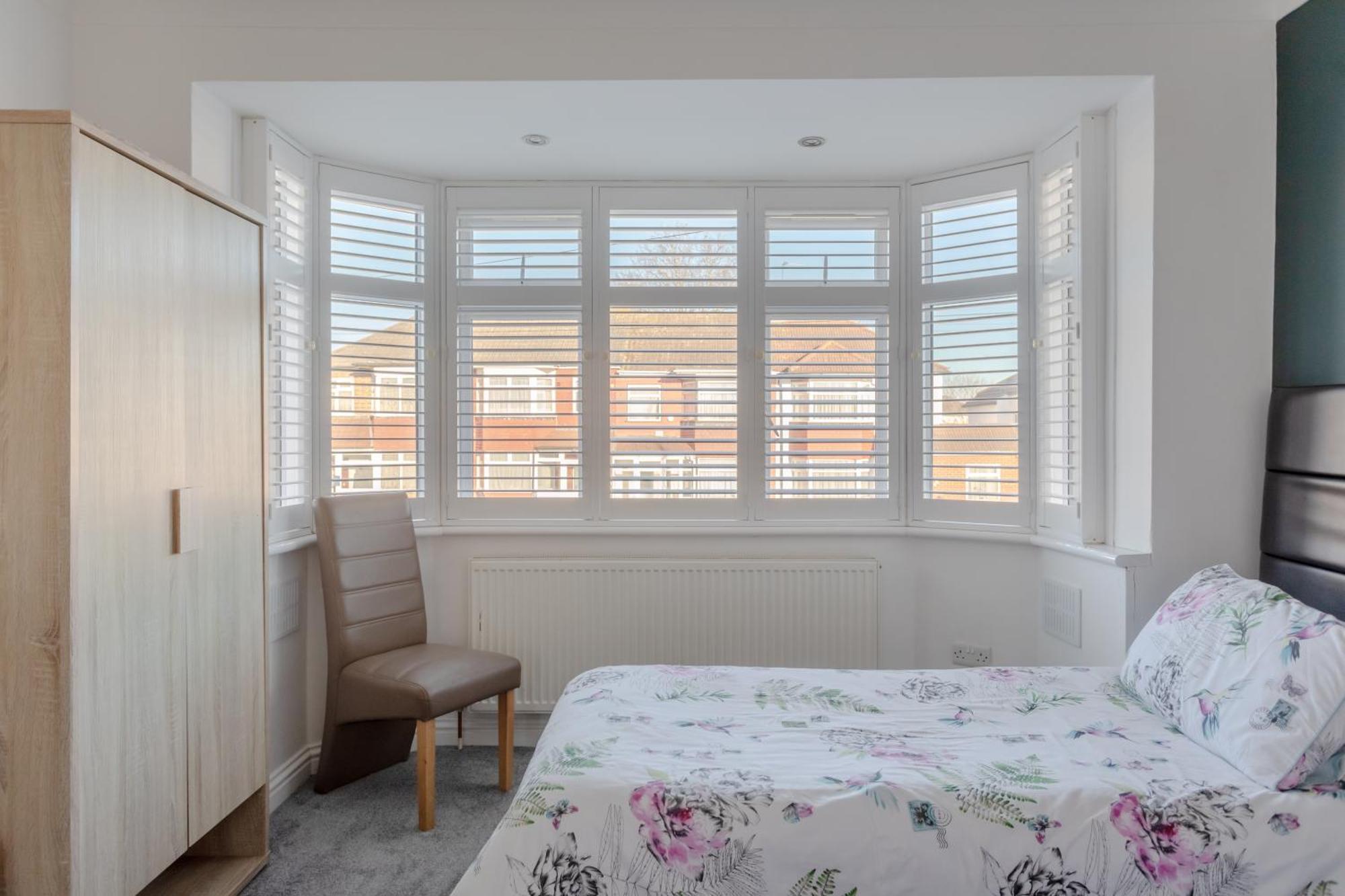 Apple House Wembley Hotel Barnet Bagian luar foto