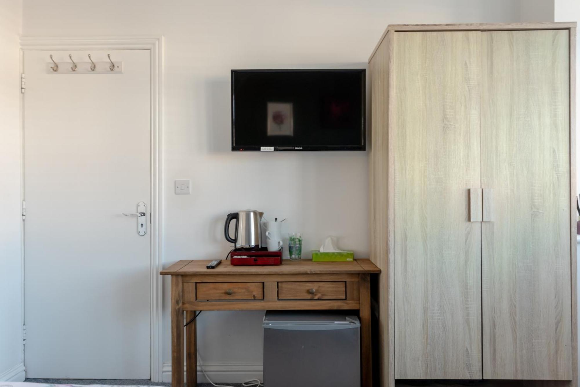 Apple House Wembley Hotel Barnet Bagian luar foto